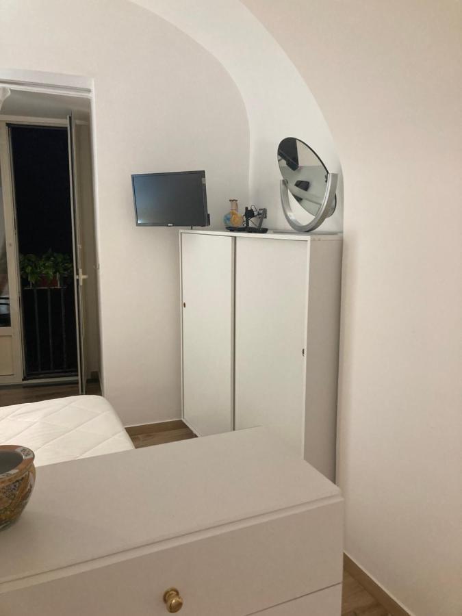 International Garibaldi * Apartment Naples Exterior photo